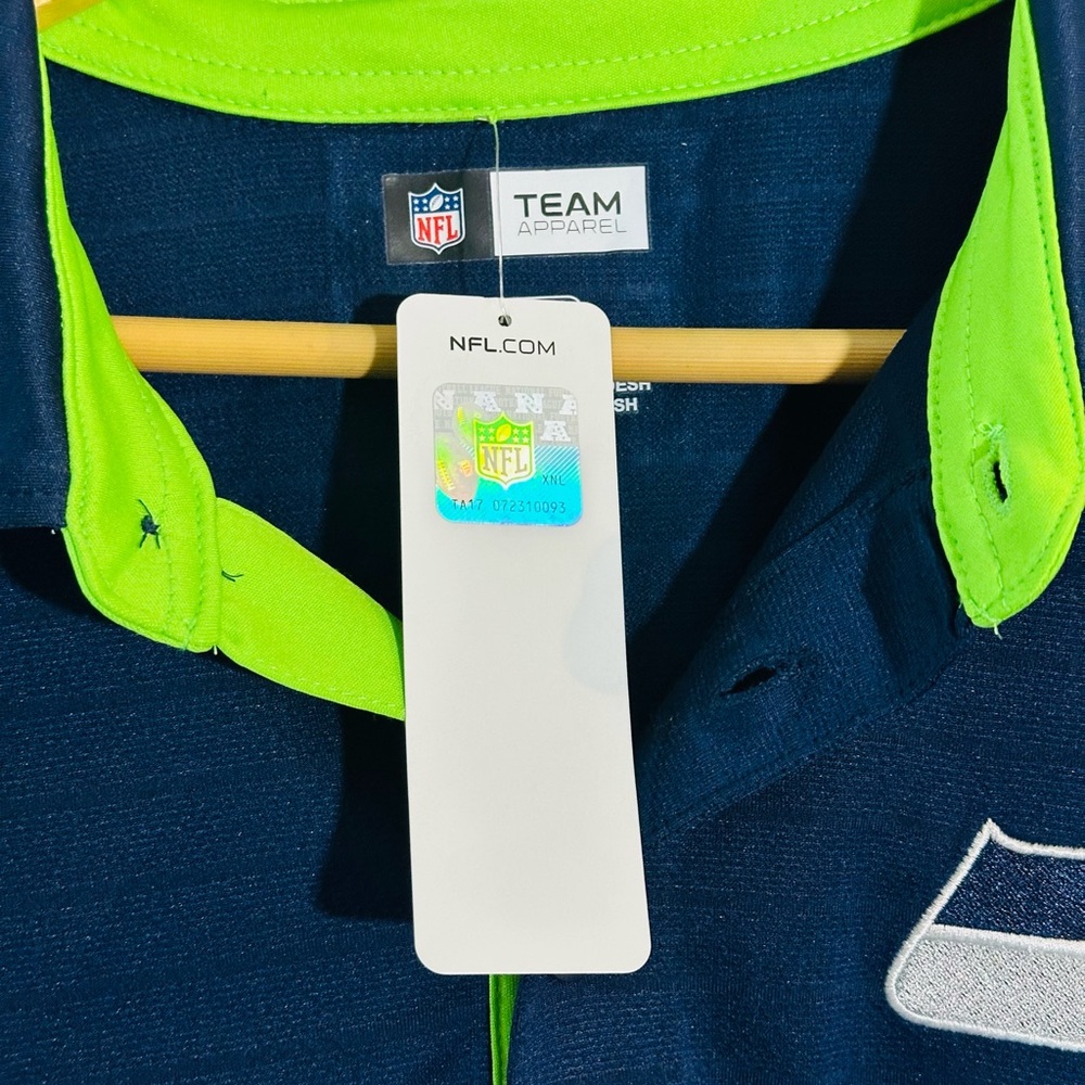 NFL Seattle Seahawks Navy and Green  Polo Shirt New with tag size XL - Picture 6 of 7